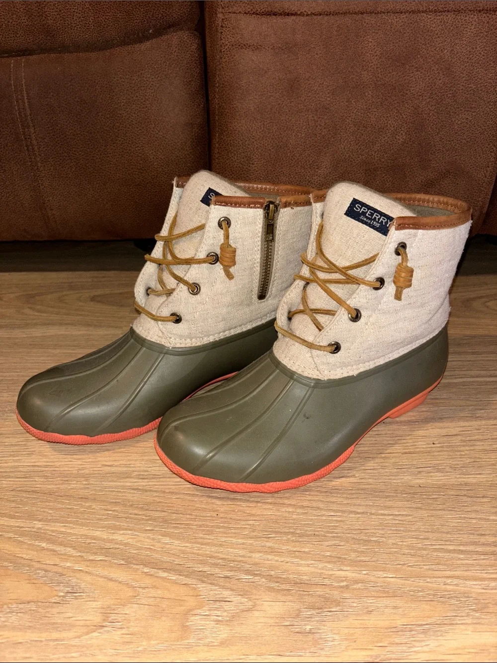 Women’s Sperry Duck Olive Rubber & Cream Canvas Boots with Orange Soles
